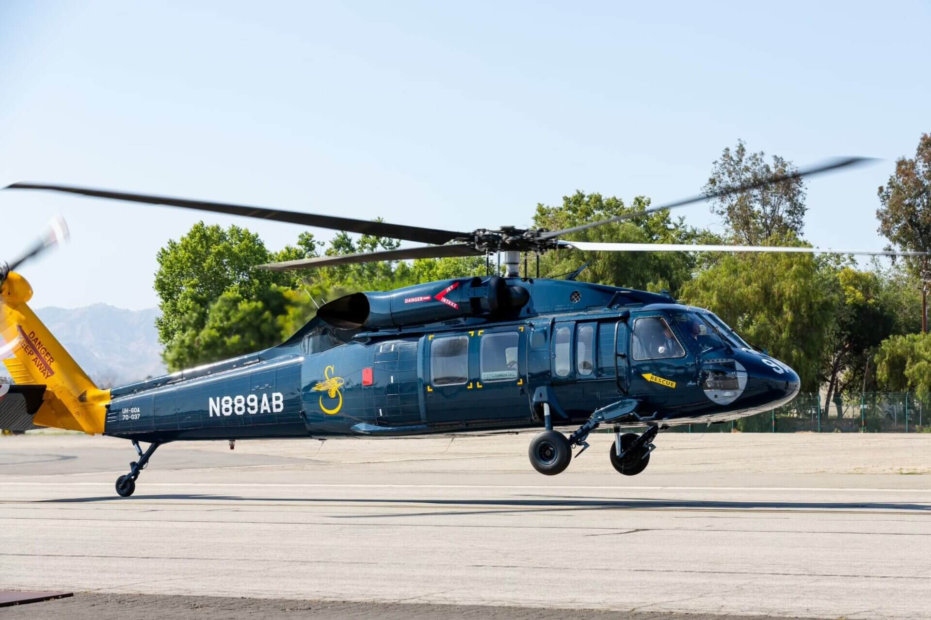500 Size UH-60 Black Hawk Gray V2 RC Helicopter Fuselage