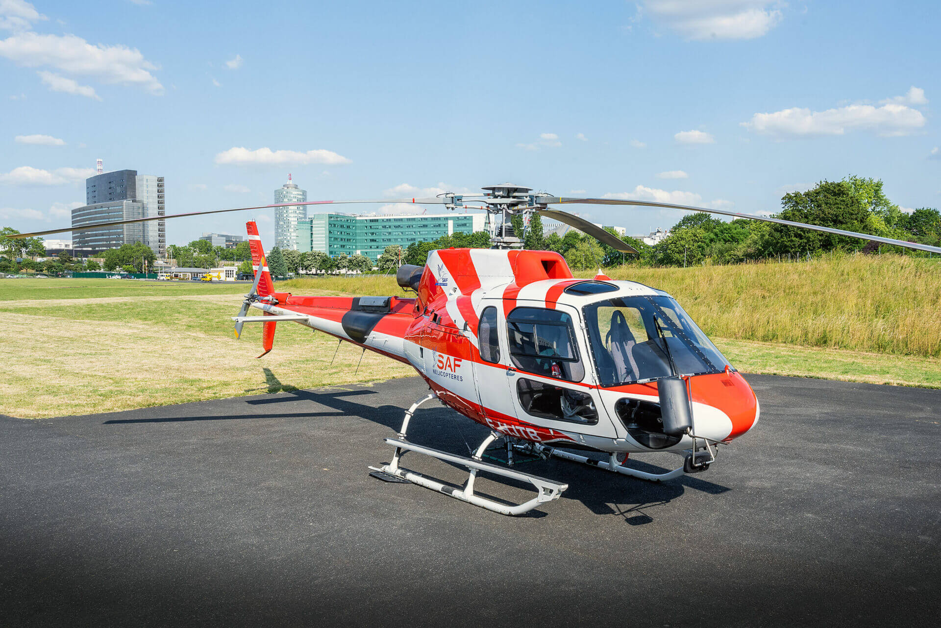 2007 Airbus AS350B3(TTSN:8154), France - HeliTrader