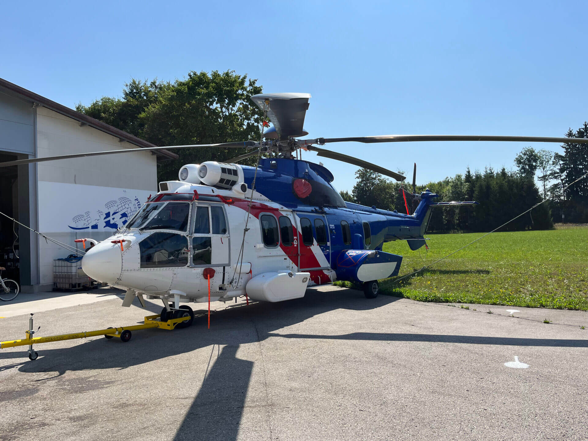 2009 Airbus EC225, photo 1