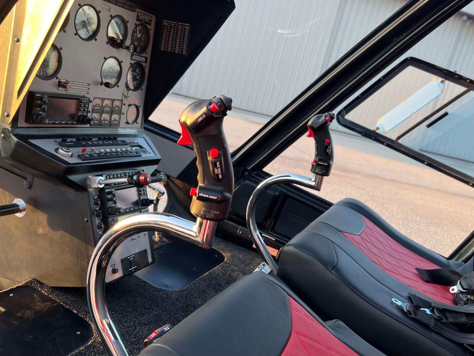 @tete室内機 2013 Enstrom 280FX(TTSN:33), United States - HeliTrader