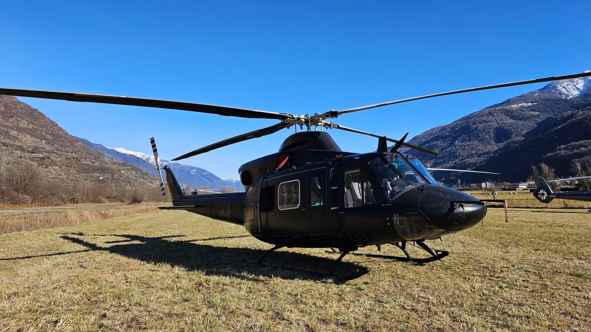 Leonardo AB412