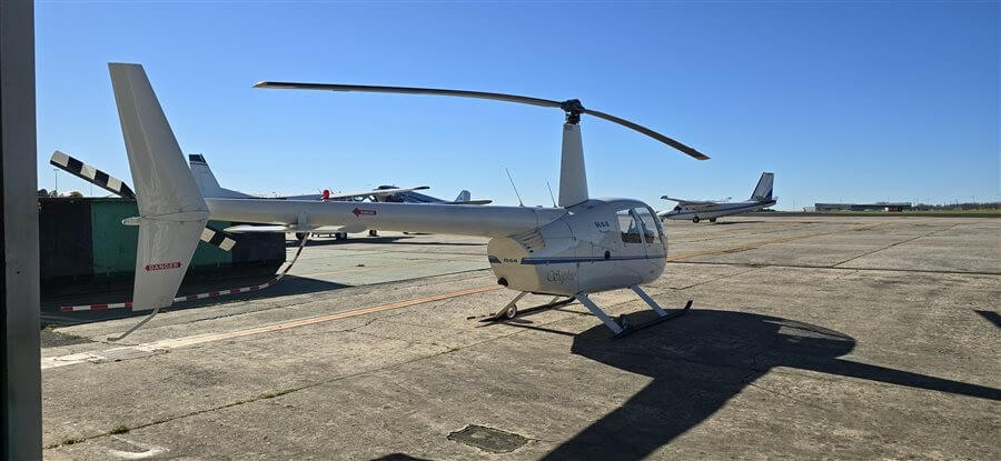2010 Robinson R44 Raven I, photo 2