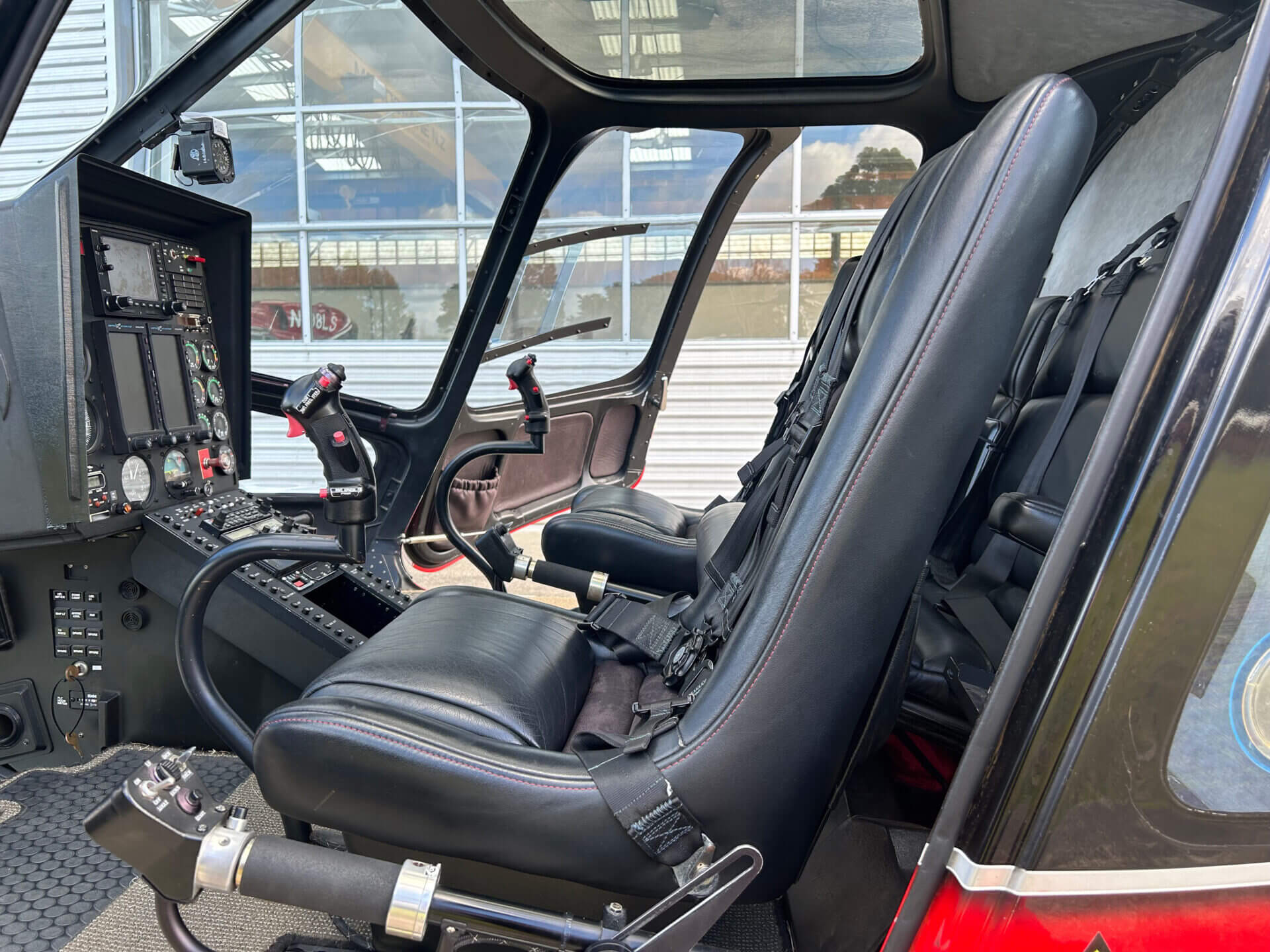 2006 Enstrom 480B, photo 9