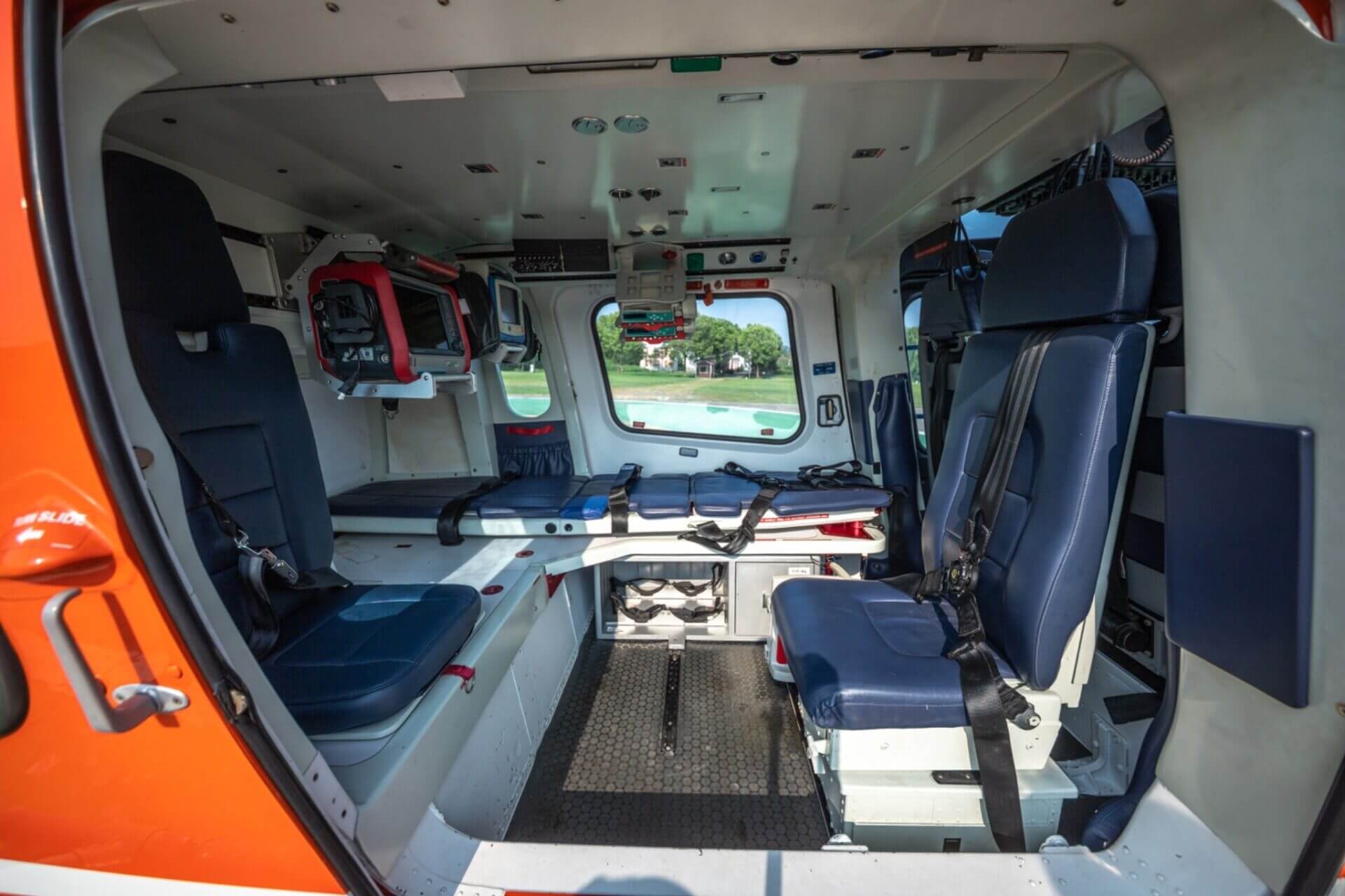2016 Leonardo AW119Kx, photo 5
