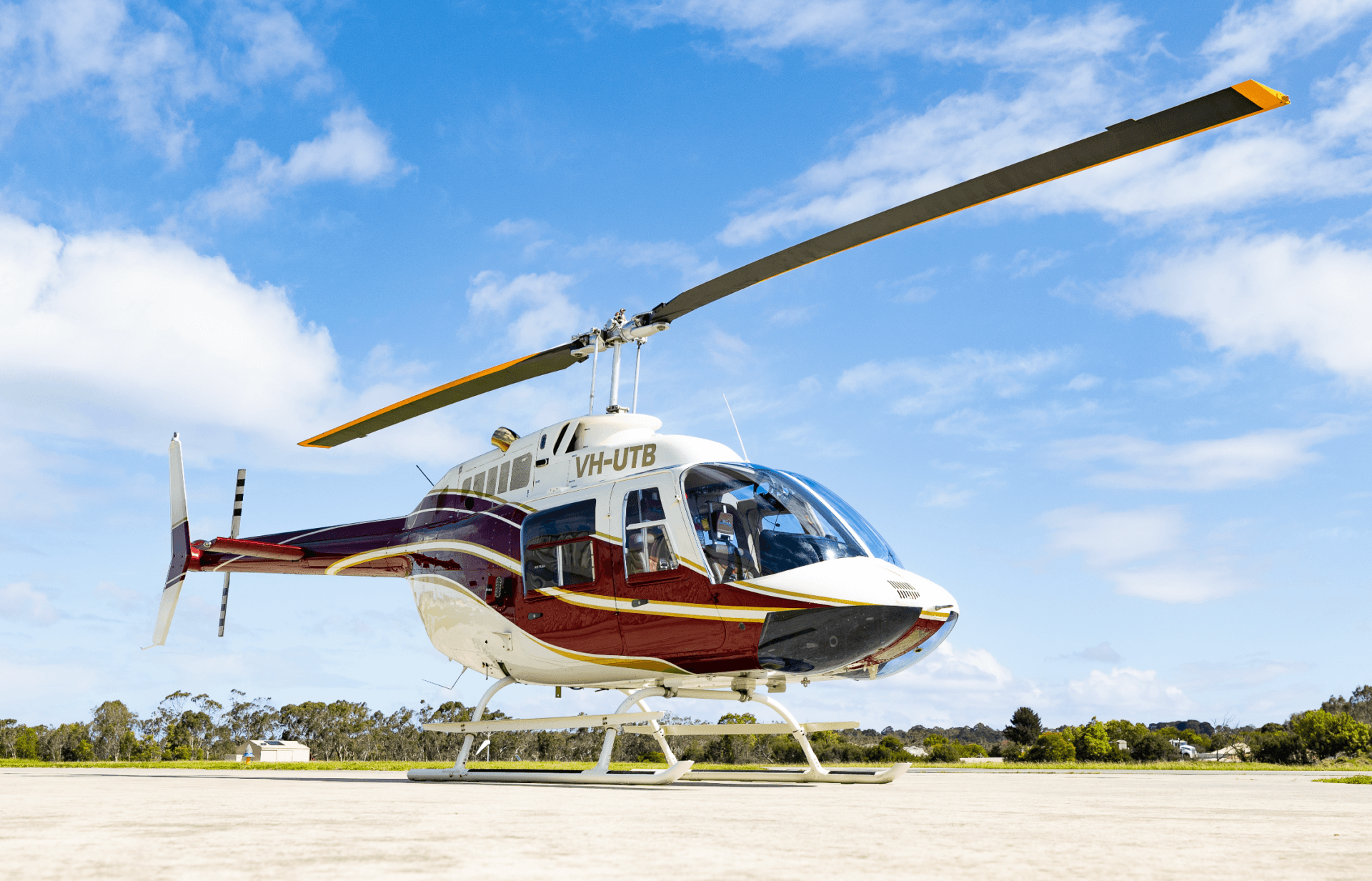 1984 Bell 206B, photo 9